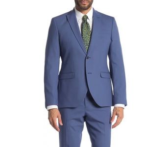 Men Original Penguin 2 button suit, Slim fit, 38R